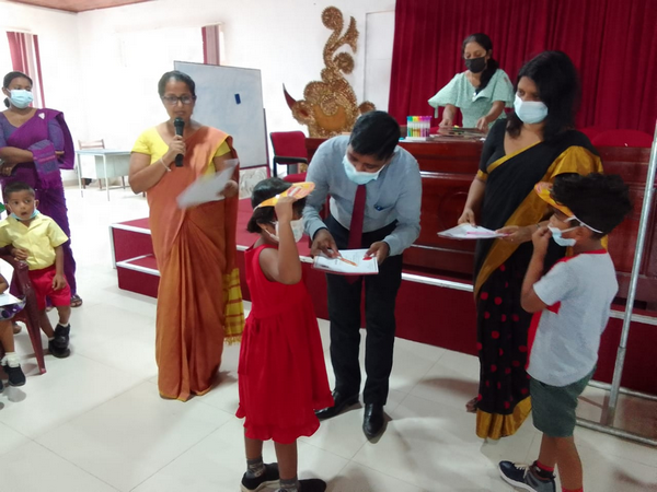 Image00007ArunaDakinaRata