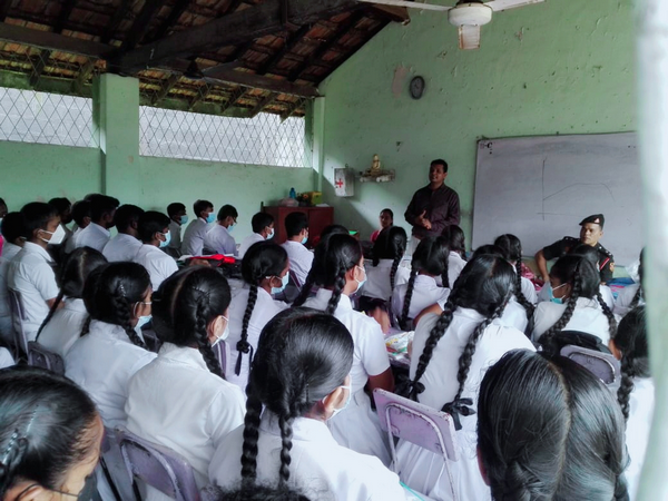 Image003DrugPreventionProgramHabarakadaJuniorSchl