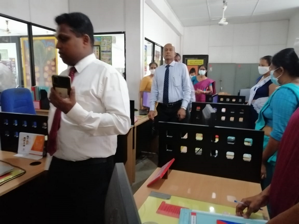 5.Office Monitor