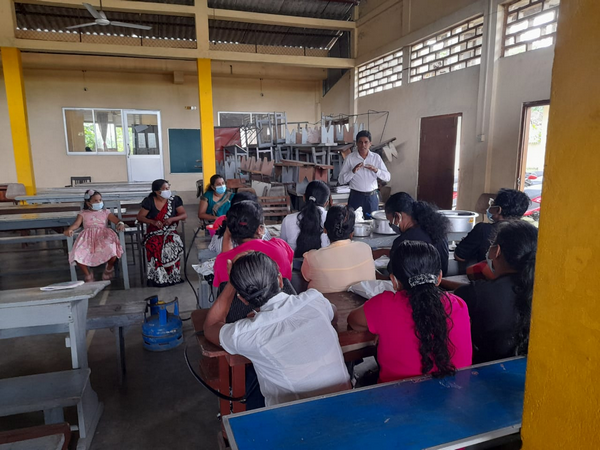 Image004TrainingProgramonFoodSafety