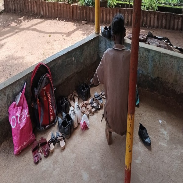 20250622schoolbagshoes