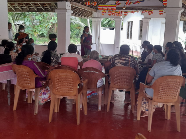 A training program on food safety / Homagama (Heraliawala Village Officer Domain)