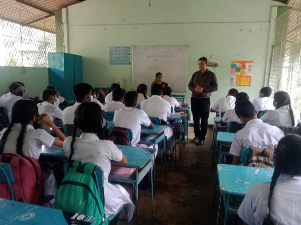 An awareness program about skill-based drug prevention and physical and mental changes for the students of Homagama Panagoda Parakrama Vidyalaya.