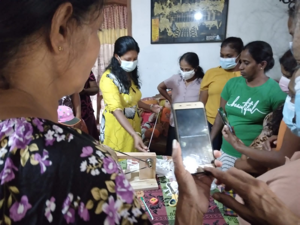 Provision of Pahanthira machine for members of women's work organizations / Homagama (Kadanawatta) (2022-09-03)