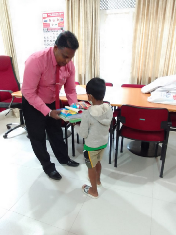 Providing school equipment / Homagama (2022-09-05)