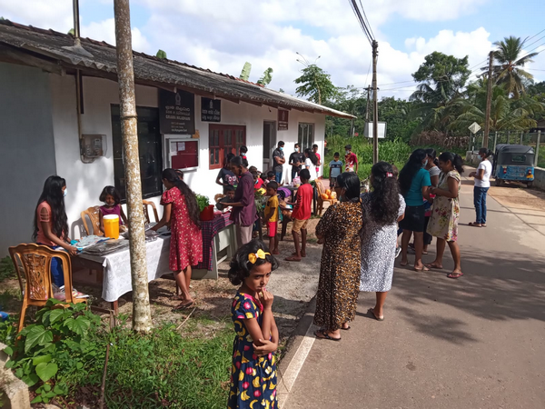 Homagama Diyagama East 'Savimat' Children's Club 'Market' (2022-09-11)