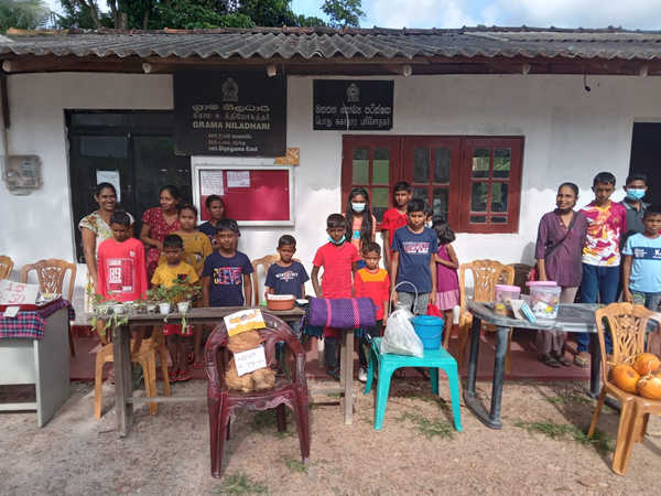 Homagama Diyagama East 'Savimat' Children's Club 'Market' (2022-09-11)