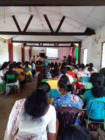 An awareness of parents to reduce the problems of teenage children / Homagama