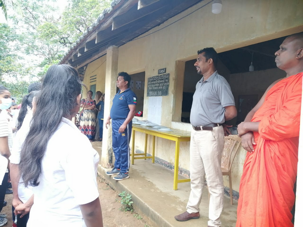 A "One Day Leadership Training Camp" at Homagama Navalamulla Village in celebration of World Children's Day (2022-10-01)