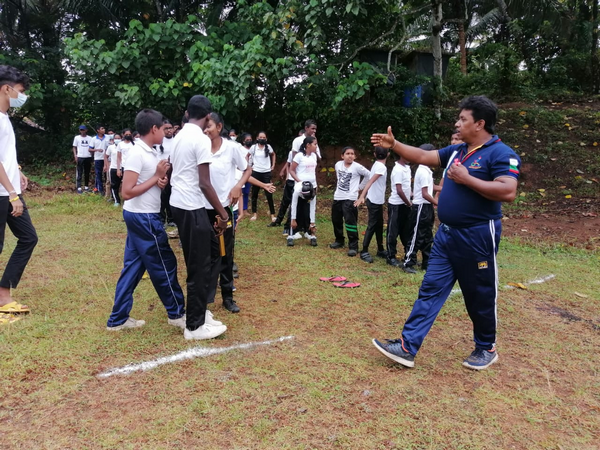 A "One Day Leadership Training Camp" at Homagama Navalamulla Village in celebration of World Children's Day (2022-10-01)