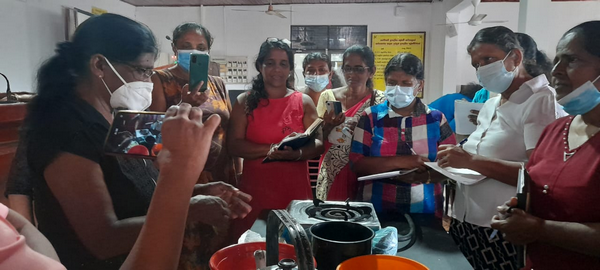An introduction to alternative income generation methods for women / Homagama (2022-10-05)