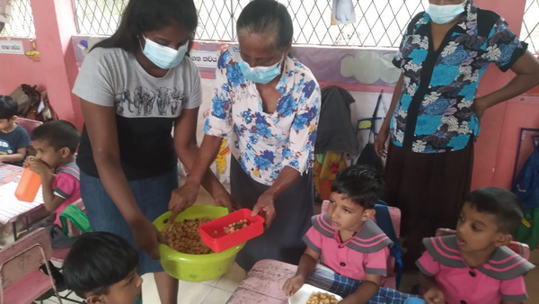 Implementation of nutrition programs targeting pre-school children / Homagama - Kuruduwatta division (2022-10-17)