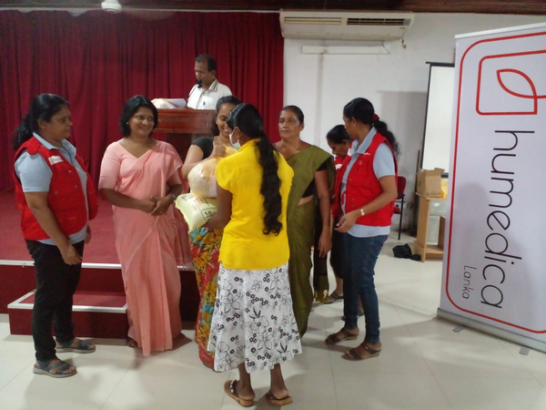 A subsidy distribution program for children from vulnerable families in Homagama (2022-11-11)