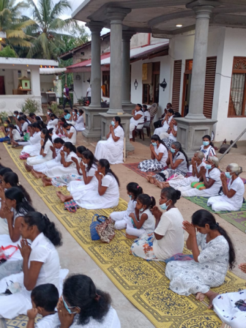 Nikini Pura Pasaloswaka Poya Pinkam / Homagama (Navalamulla Grama Niladhari Domain)