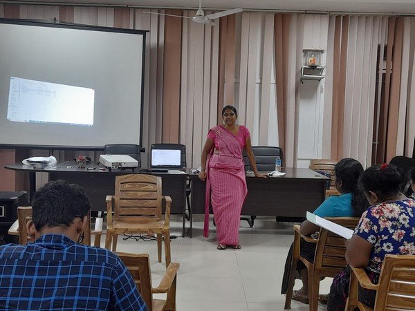 A training program on business management at Homagama (2023-06-22)