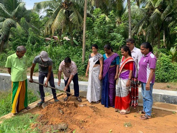 A tree planting program in Homagama (2023-06-22)