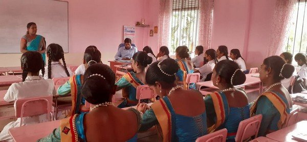 A career guidance program for school students at Homagama (2023-10-04)