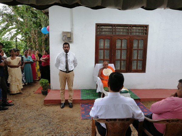 Handover of "Diriya" home to Diriya Kataka at Homagama Uduwana (2023-10-20)