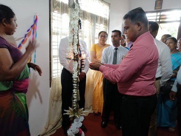 Handover of "Diriya" home to Diriya Kataka at Homagama Uduwana (2023-10-20)