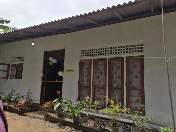 Handover of "Samurdhi House" at Homagama Batawala (2023-10-20)