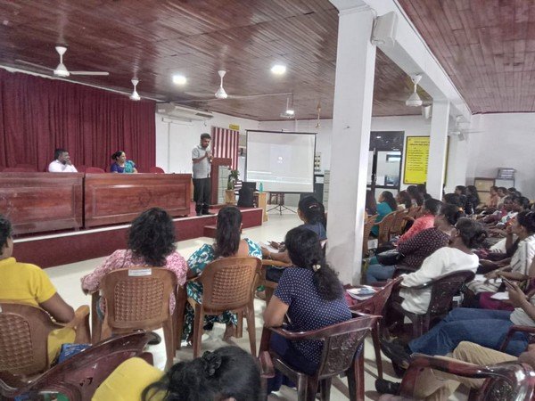 Homagama women are empowered for a "leadership without technological polarization" (2023-10-27)