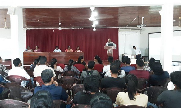 Aspirants are encouraged to look for foreign jobs (2023-11-02)